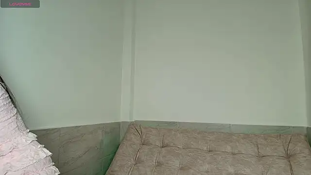 Snapshot of Megan_Ivy chatting on November 22, 10:03 am Megan Ivy online show from November 22, 10:03 am