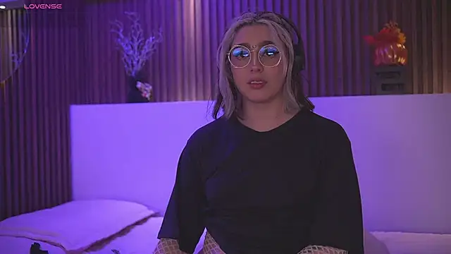 GabyRose9 online show from February 4, 8:03 pm