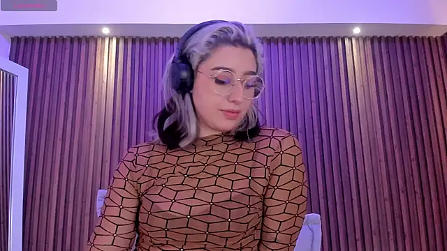 GabyRose9 online show from May 25, 8:26 pm