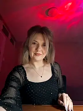 purplemoon1 online show from December 17, 9:10 pm