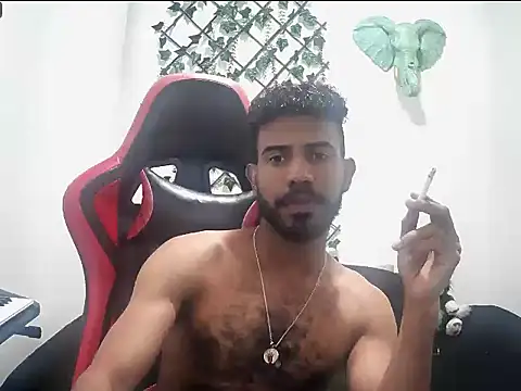 Snapshot of alberthot11 chatting on November 28, 4:04 am alberthot11 online show from November 28, 4:04 am