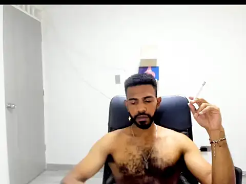 alberthot11 online show from April 9, 5:18 pm