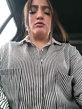 Juanita Rojas online show from November 24, 4:29 pm