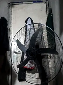 Snapshot of Sweet-Jhonna chatting on December 2, 3:51 pm Sweet-Jhonna online show from December 2, 3:51 pm