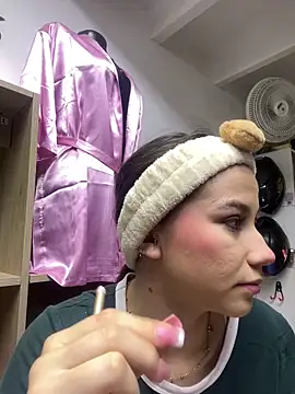 MiaWhiteBunny online show from April 16, 9:39 pm