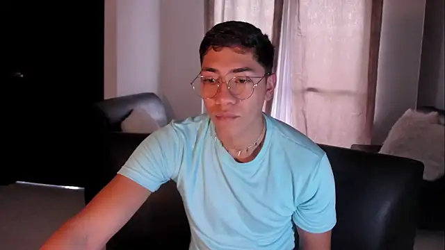 ATLASVANDRAKE online show from November 30, 1:15 pm