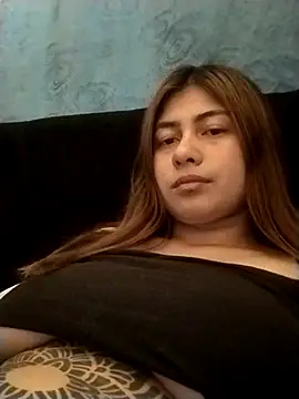 Emmyxxx online show from December 22, 7:05 am