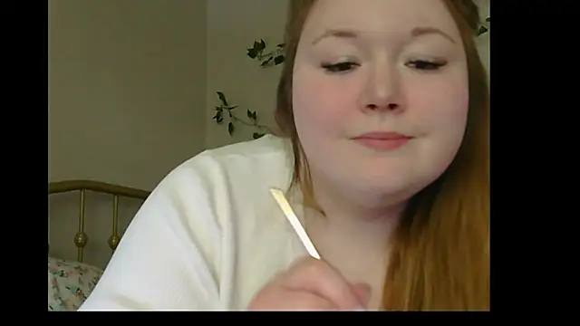 Lilah Sweet online show from June 15, 7:49 pm