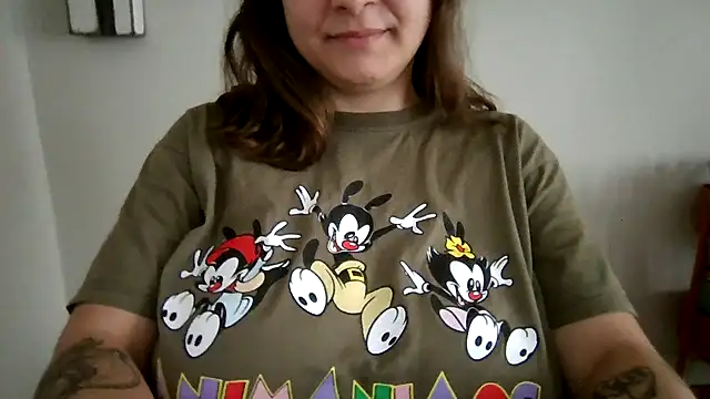 Snapshot of xxxluana chatting on December 14, 1:05 pm xxxluana online show from December 14, 1:05 pm