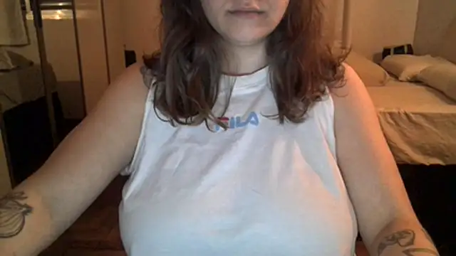 xxxluana online show from April 6, 8:26 am