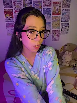 Valen-Foxx1 online show from December 19, 6:09 am