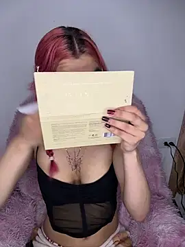 Valen-Foxx1 online show from March 25, 5:57 am