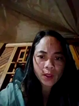 bela-hayes online show from December 17, 8:15 pm