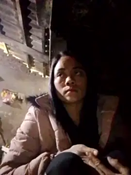 bela-hayes online show from January 10, 9:33 am