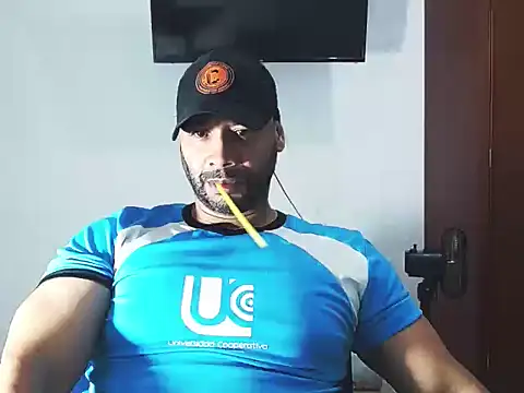 musclehetero online show from December 16, 12:37 am