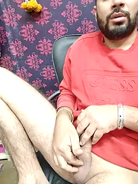 Cute Lucky online show from November 20, 4:45 am