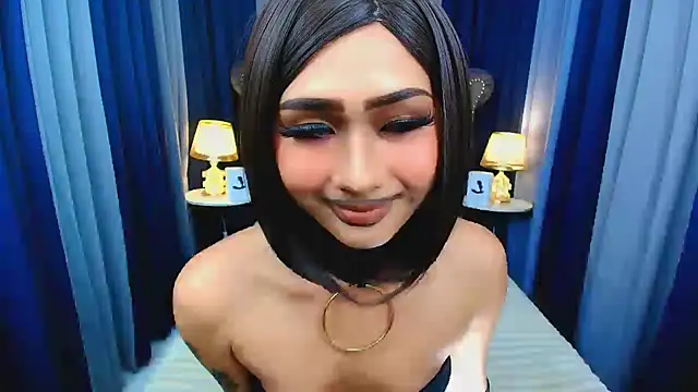 Iris Hilton online show from March 17, 11:30 pm