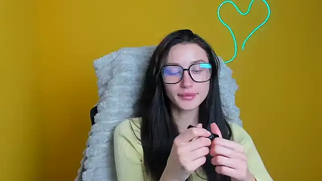 Snapshot of Stella_XO chatting on December 4, 12:47 pm Stella XO online show from December 4, 12:47 pm