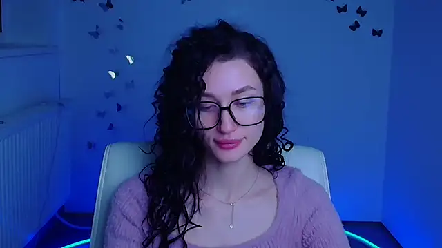 Snapshot of Stella_XO chatting on January 12, 6:29 am Stella XO online show from January 12, 6:29 am