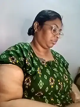 Riya-mallus online show from November 28, 6:49 am