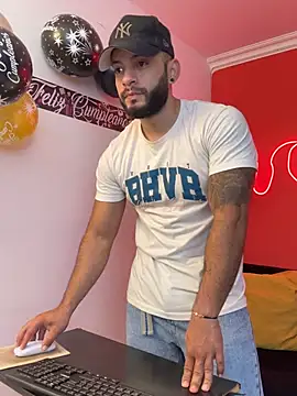 Mike savage3 online show from February 17, 12:23 pm