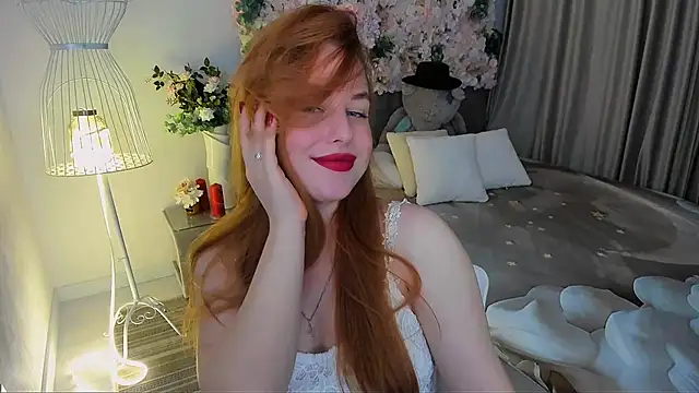 Snapshot of AirySilhouette chatting on November 22, 3:38 am AirySilhouette online show from November 22, 3:38 am