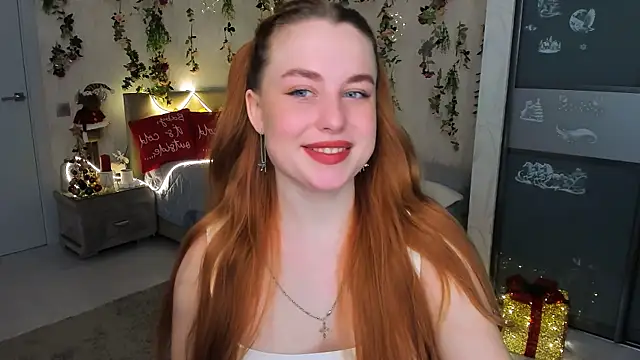 Snapshot of AirySilhouette chatting on December 18, 4:07 am AirySilhouette online show from December 18, 4:07 am