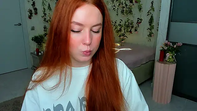 AirySilhouette online show from May 29, 1:03 am