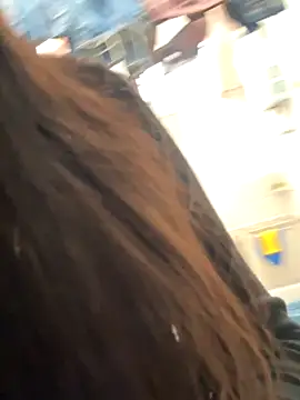 kylie pregnat online show from November 28, 1:03 pm