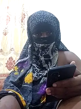 Snapshot of wspuss chatting on February 18, 7:04 am wspuss online show from February 18, 7:04 am