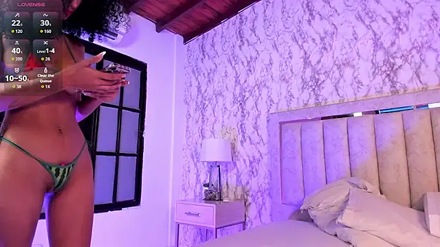 Valeskaa  online show from December 2, 12:21 pm