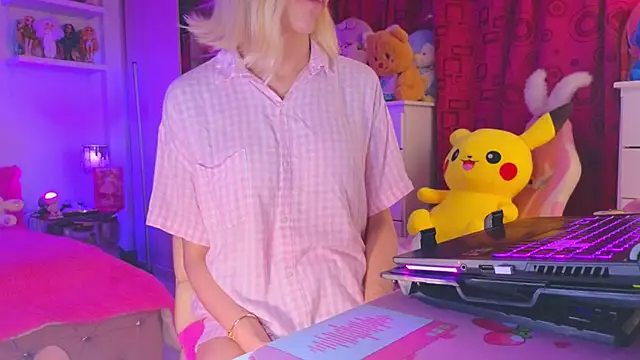 MadamBarbiee online show from December 1, 11:54 pm