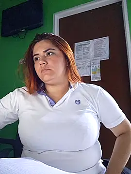 Snapshot of girl_redhead_bigtits chatting on December 1, 3:33 am girl redhead bigtits online show from December 1, 3:33 am