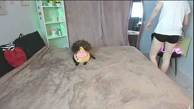 Snapshot of kevinhunter_ chatting on November 25, 3:23 pm kevinhunter online show from November 25, 3:23 pm