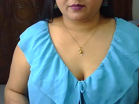 Snapshot of Natasha_pihu chatting on January 8, 2:52 pm Natasha pihu online show from January 8, 2:52 pm
