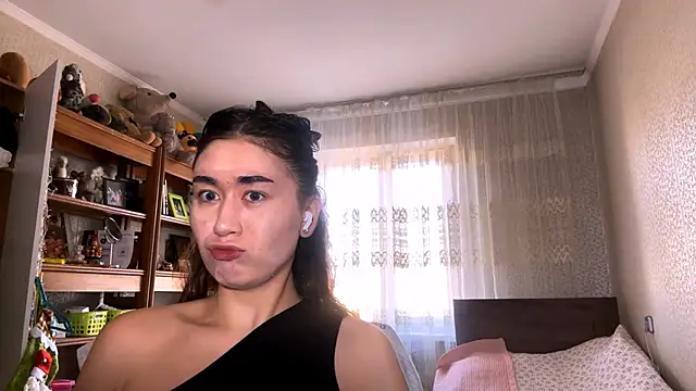 Snapshot of LuridAnxiety chatting on November 22, 5:06 am LuridAnxiety online show from November 22, 5:06 am