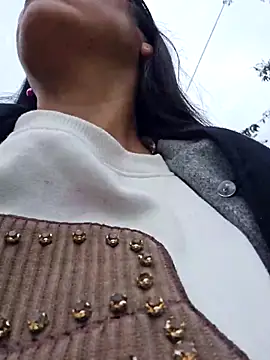 Snapshot of JustSamantha_ chatting on February 24, 12:25 pm JustSamantha online show from February 24, 12:25 pm