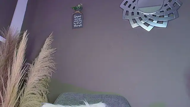 PauletteSanderss online show from January 13, 7:41 pm