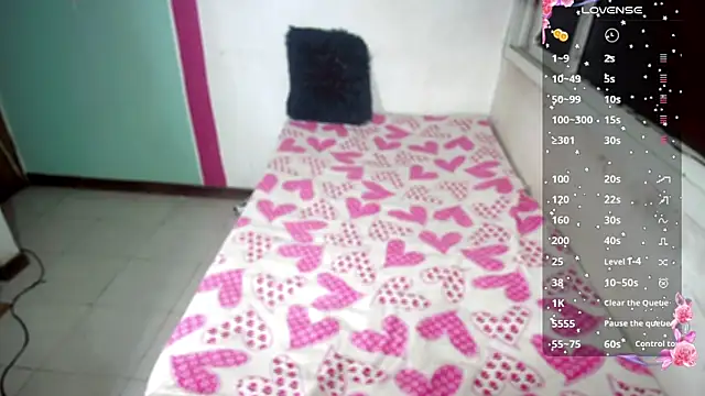 lissy dhaniels online show from December 21, 6:09 am