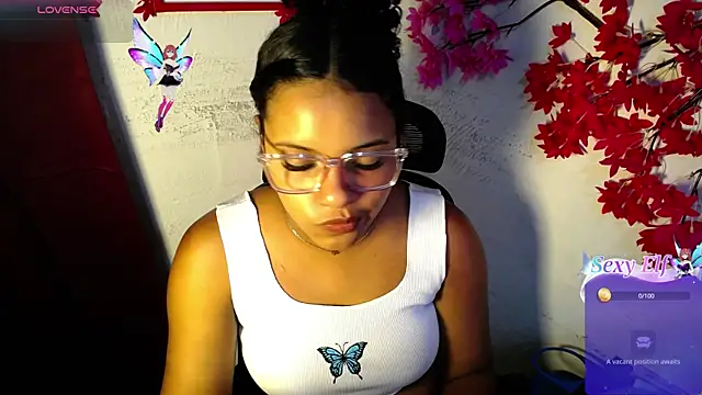 Snapshot of chleo_rosse chatting on July 17, 3:13 am chleo rosse online show from July 17, 3:13 am
