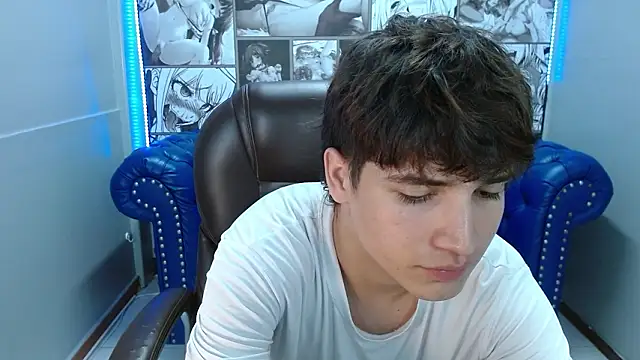 Snapshot of JakeSummer_ chatting on February 28, 7:15 pm JakeSummer online show from February 28, 7:15 pm