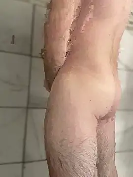 strippingmale1 online show from December 15, 4:06 am