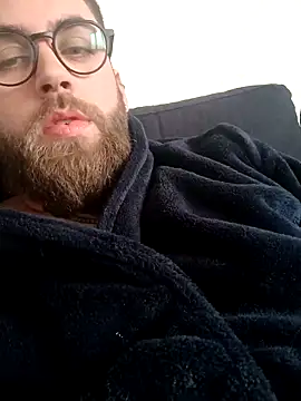 CoupleGoat online show from April 1, 1:01 pm