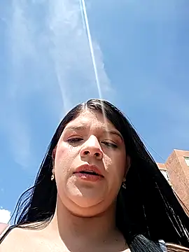 Layla-daring online show from March 19, 7:18 pm