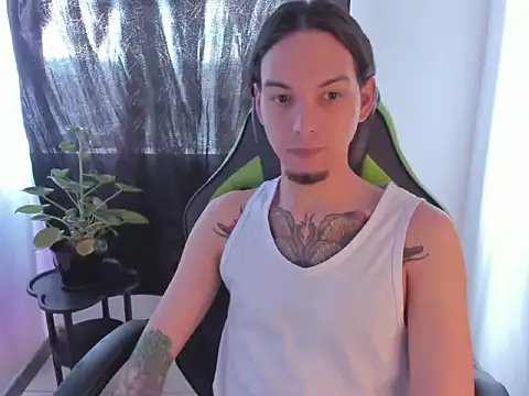 alessandro garcia online show from November 25, 1:00 pm