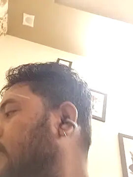 Roy   121 online show from February 18, 6:20 am