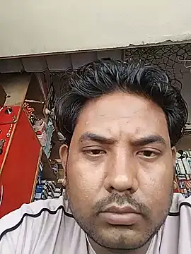 Snapshot of Roy___121 chatting on June 5, 7:14 am Roy 121 online show from June 5, 7:14 am