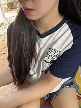 XndSeraphina online show from February 20, 4:53 am