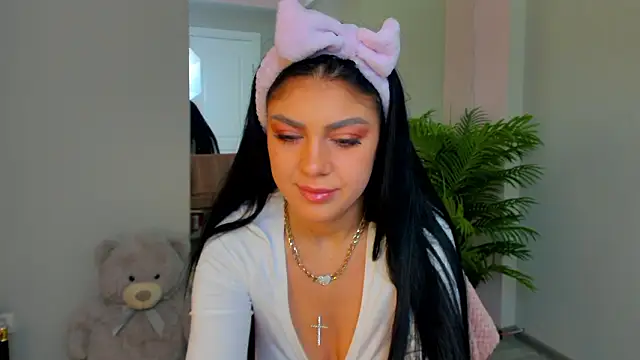 SerennaNoir online show from February 3, 8:14 pm