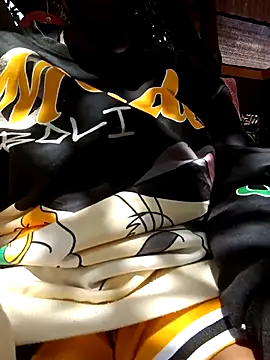 Snapshot of AngelaAbi chatting on November 20, 10:26 am AngelaAbi online show from November 20, 10:26 am